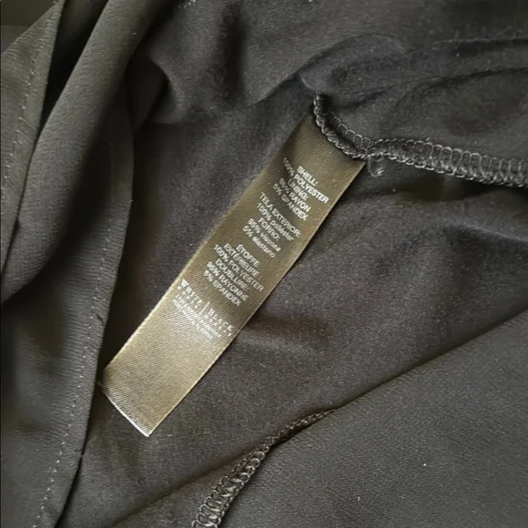 White House Black Market sleevless blouse tank top. Size XS - Picture 9 of 9